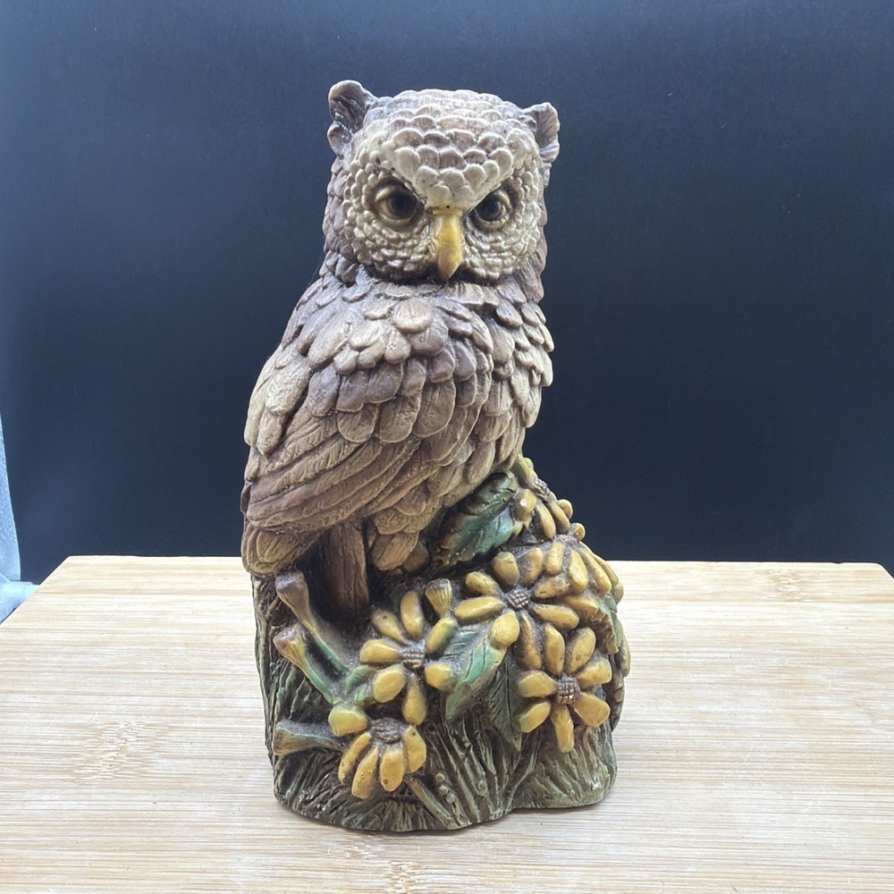 Brown OWL Bird w/ Daisies Faux Rock Terrestone 1970's Vintage Orzeck Ware Mass